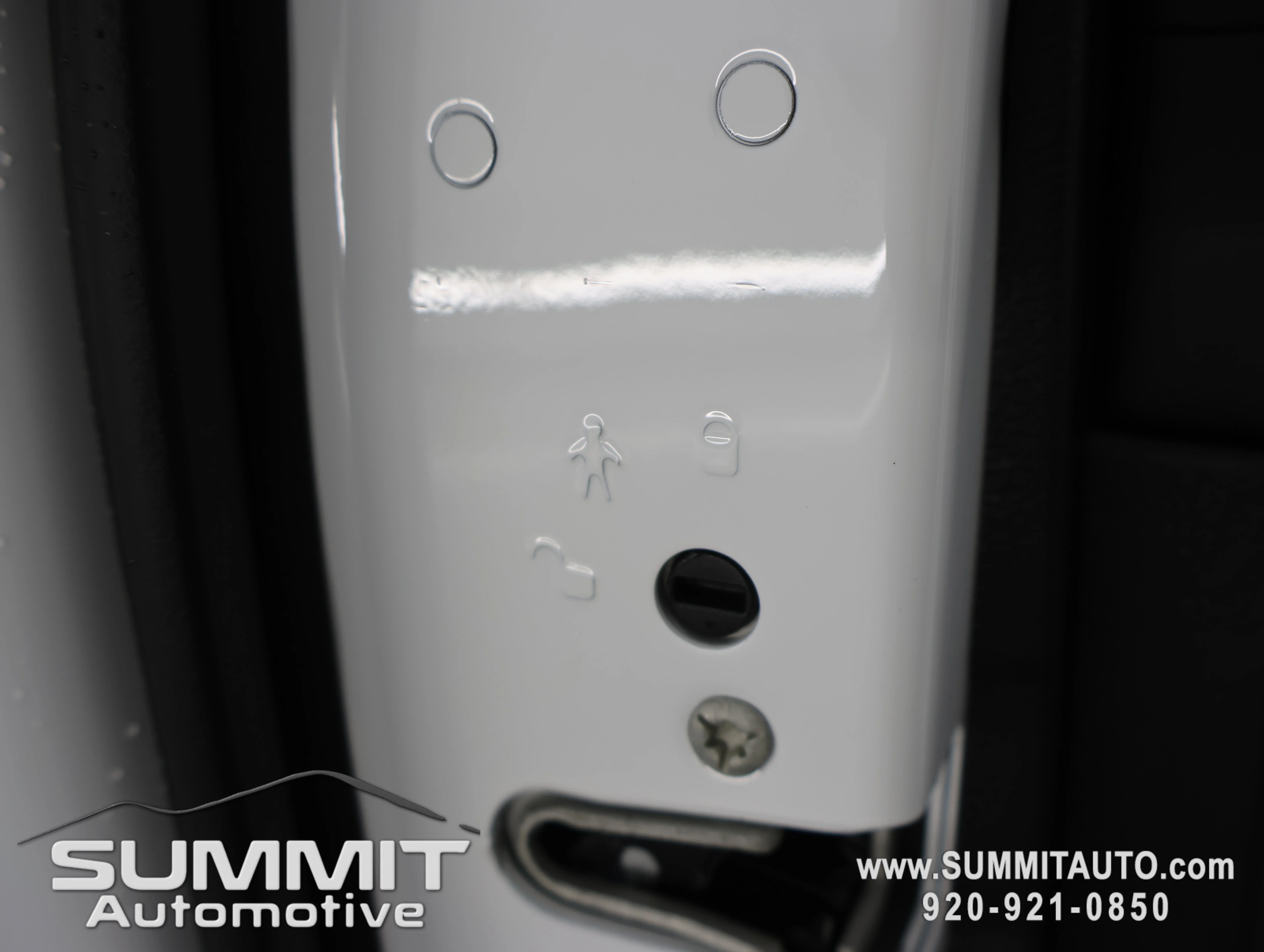 New 2026 Bright White Clearcoat Jeep Limited Reserve image 48