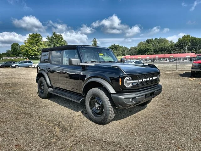 New 2026 Shadow Black Ford Outer Banks® image 11