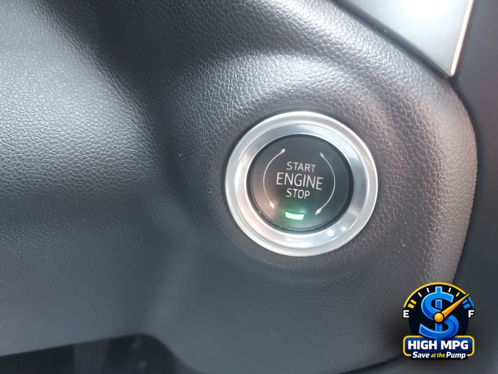Used 2020 Blue Chevrolet RST image 16