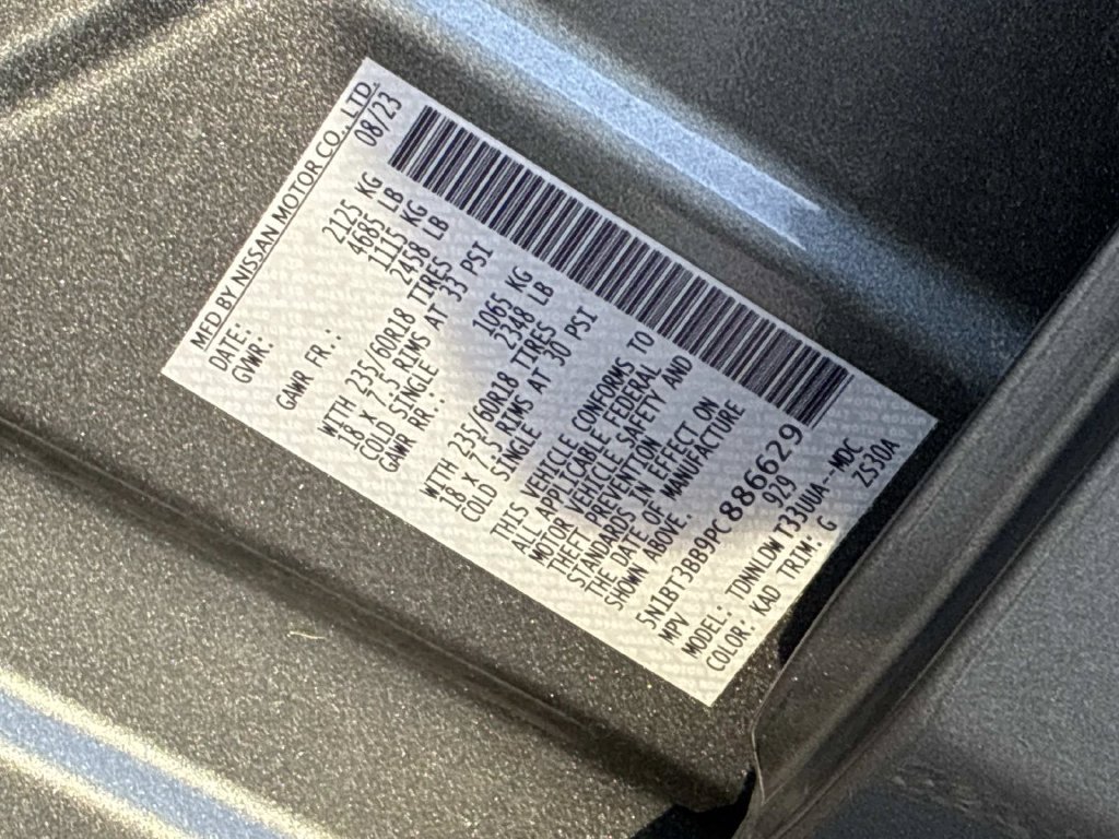 Used 2023 Gray Nissan SV image 21