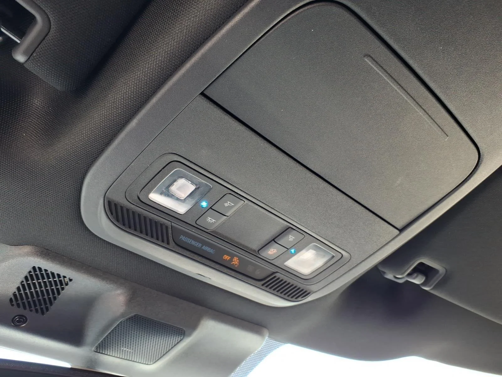 Used 2024 Iconic Silver Metallic Ford XLT image 7