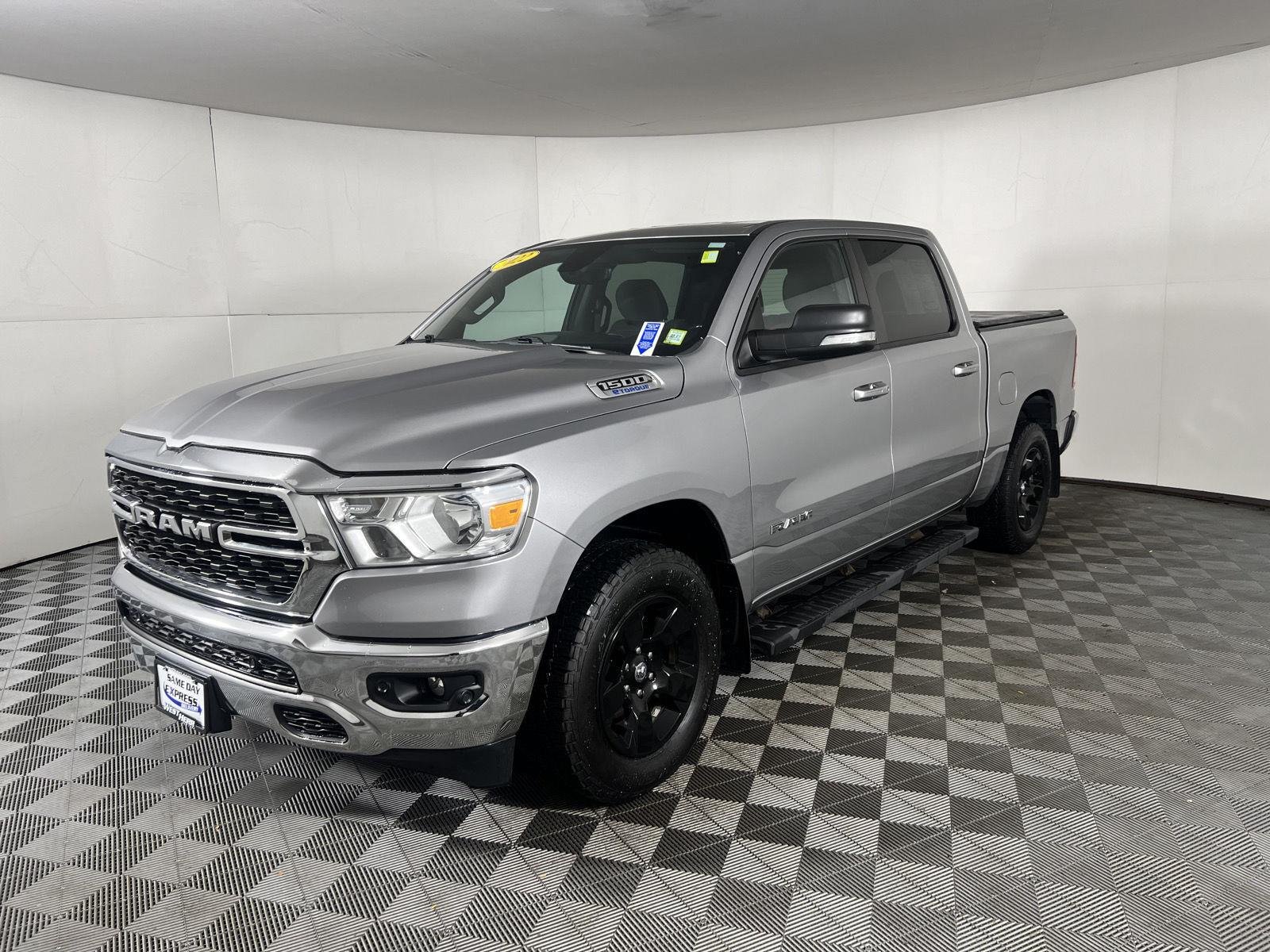 Used 2022 Billet Silver Metallic Clearcoat Ram Big Horn image 62