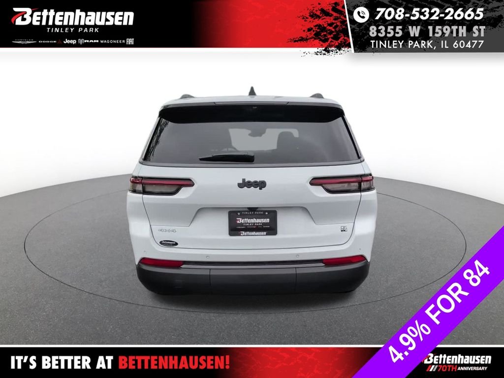 New 2026 Bright White Clear-Coat Exterior Paint Jeep Limited image 7
