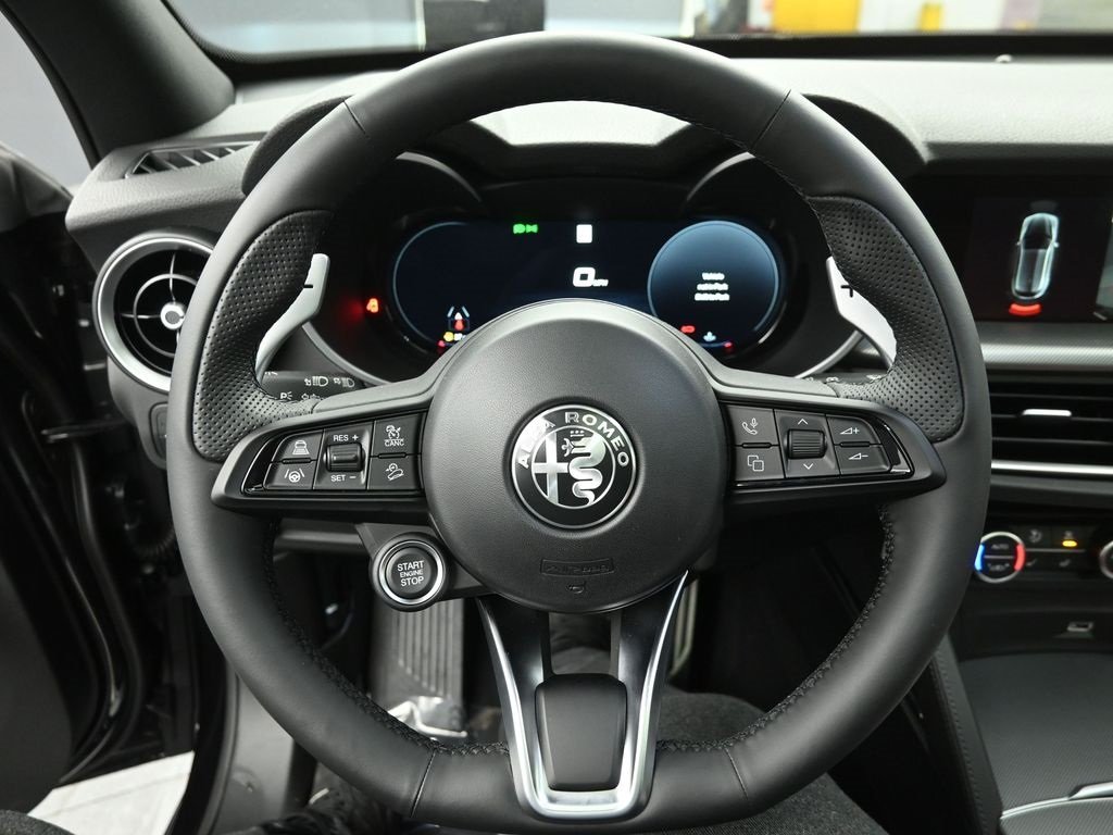 2026 ALFA ROMEO STELVIO - Image 17