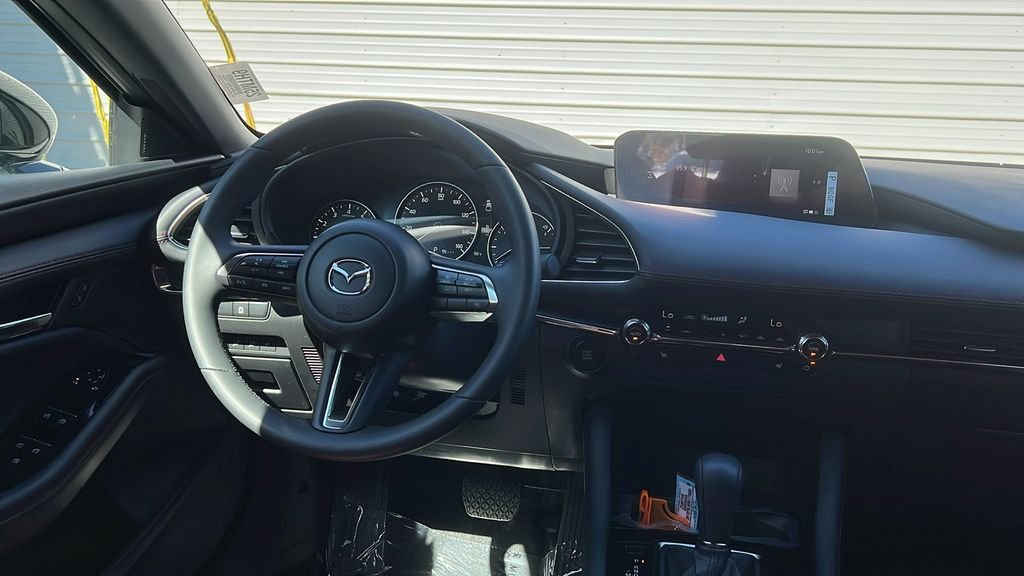 2025 Mazda Mazda3 Carbon Edition - Photo 12
