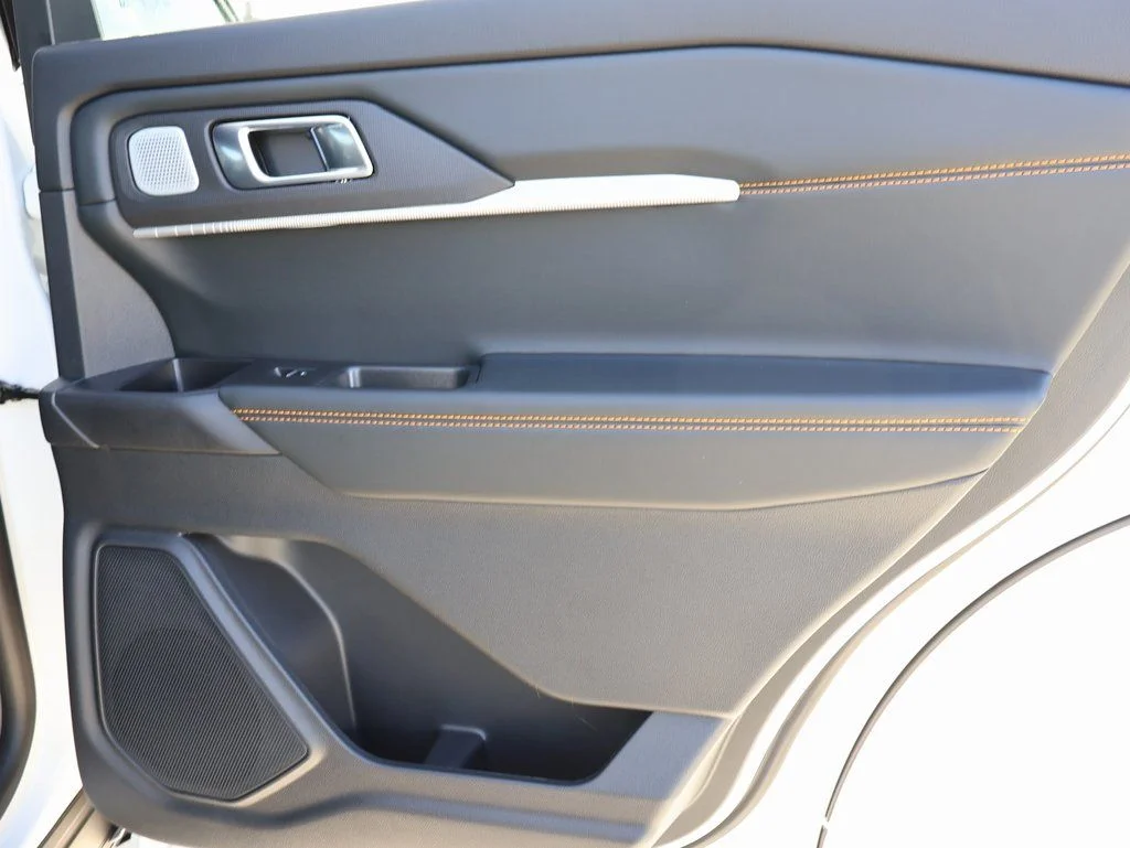 2026 Ford Explorer Tremor - Photo 12