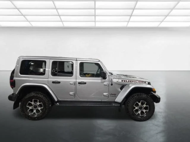 Used 2020 Silver Jeep Unlimited Rubicon image 3