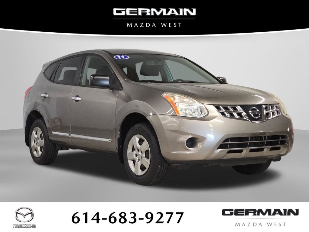 Used 2011 Gray Nissan S image 5