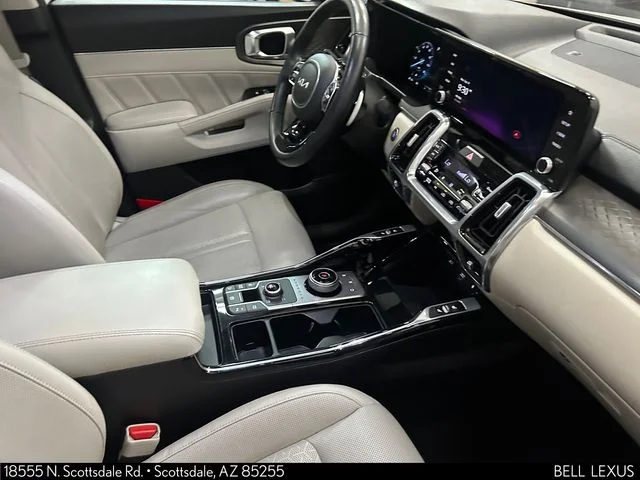 Used 2023 White Kia SX Prestige image 13