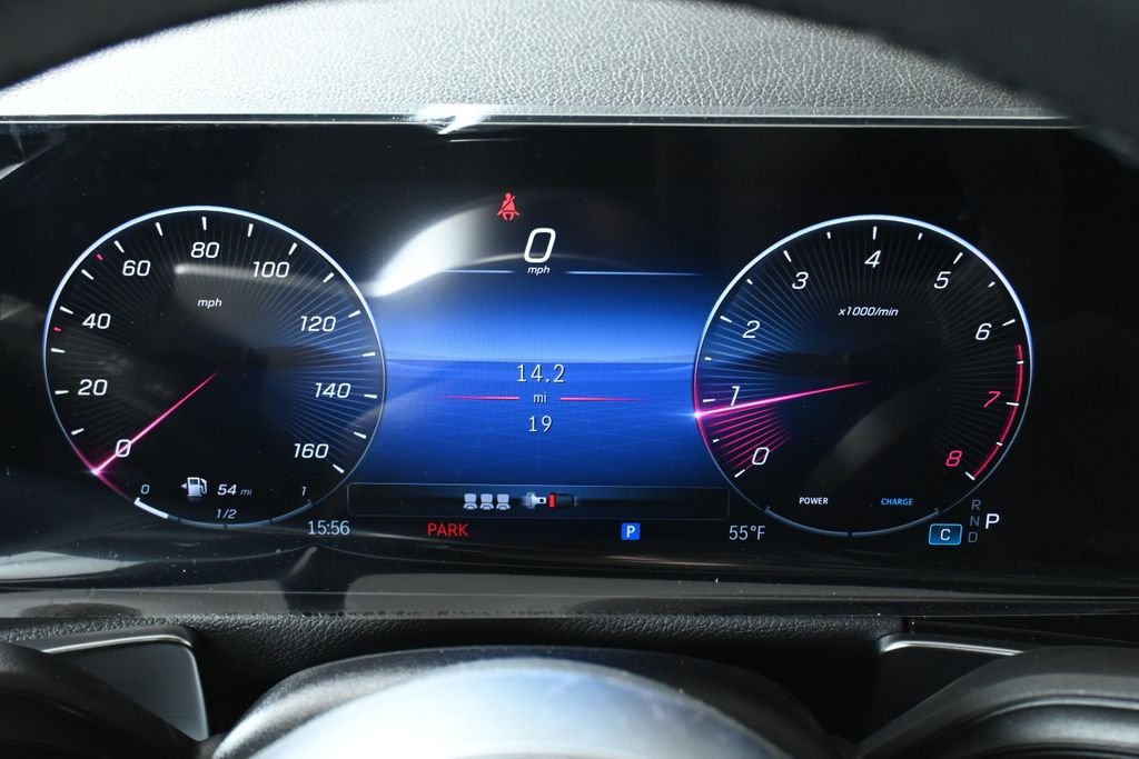 Used 2026 Night Black Mercedes-Benz GLB 250 image 19