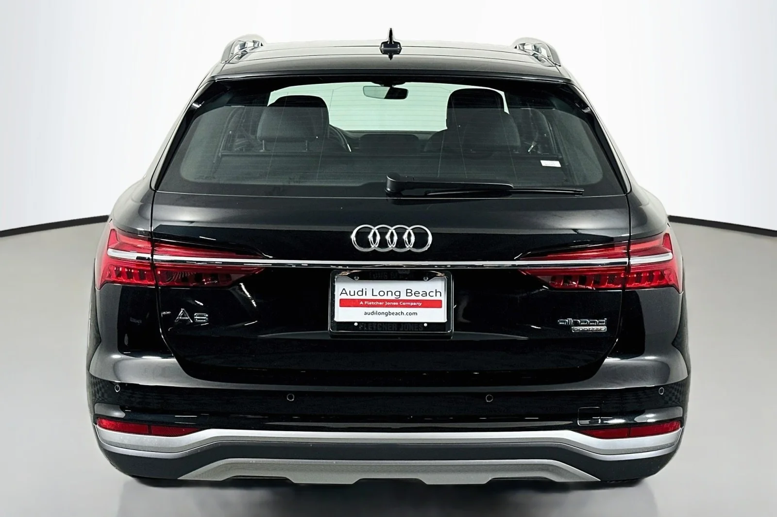 Used 2025 Mythos Black Metallic Audi Premium Plus image 3