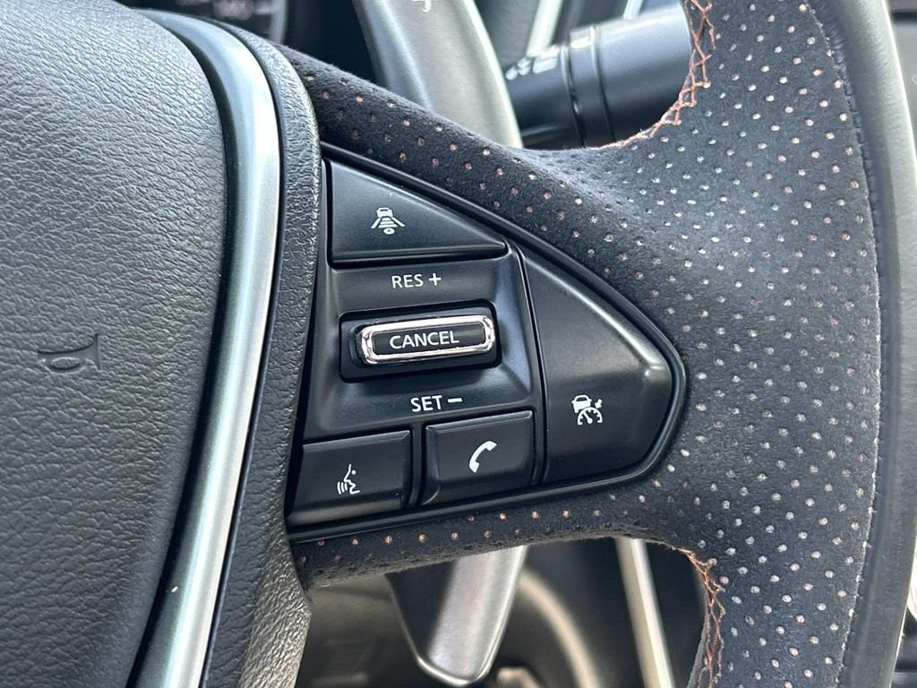 Used 2022 Black Nissan SR image 23