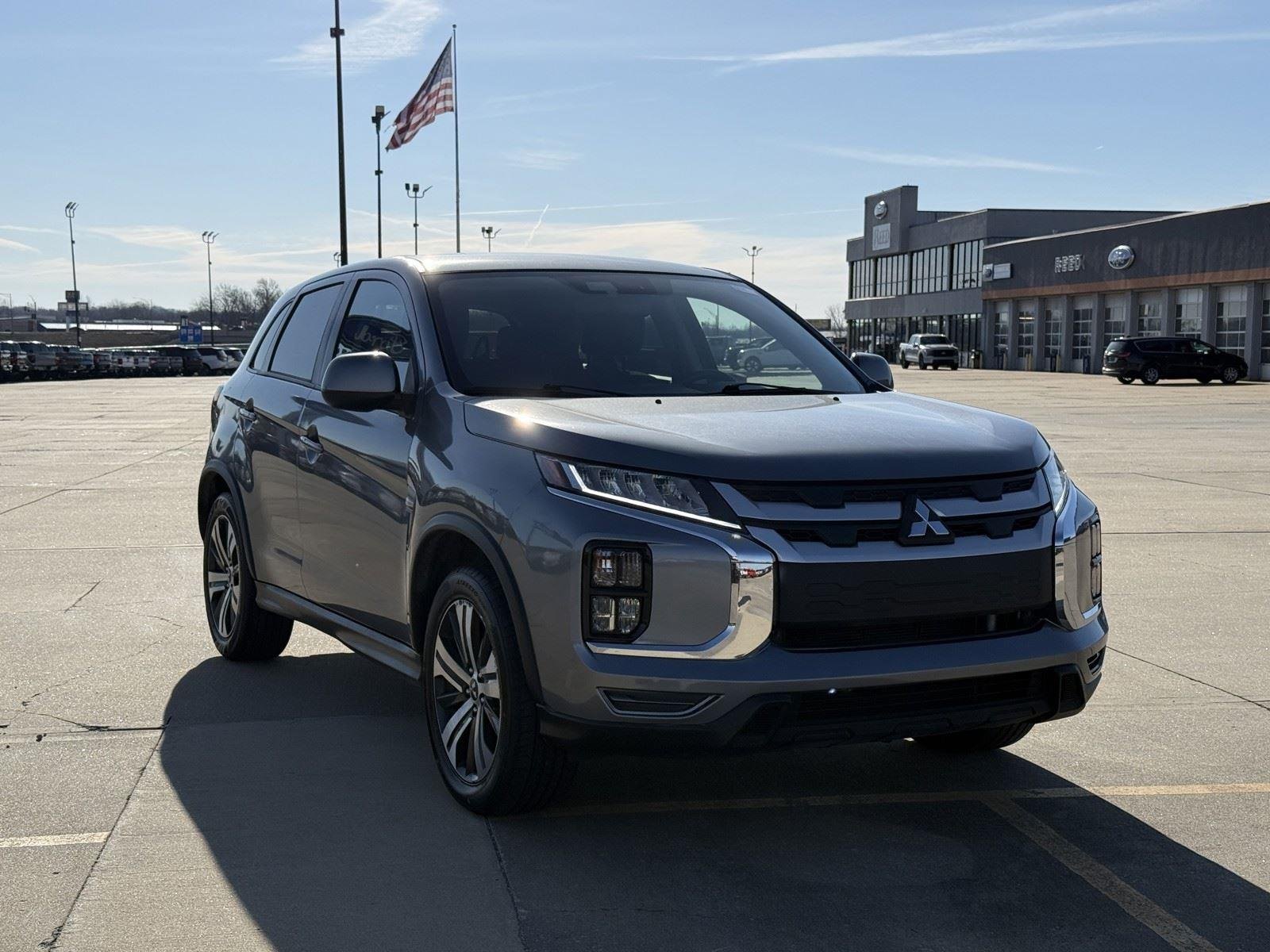 Used 2025 Mitsubishi Outlander Sport ES with VIN JA4ARUAUXSU001231 for sale in Kansas City