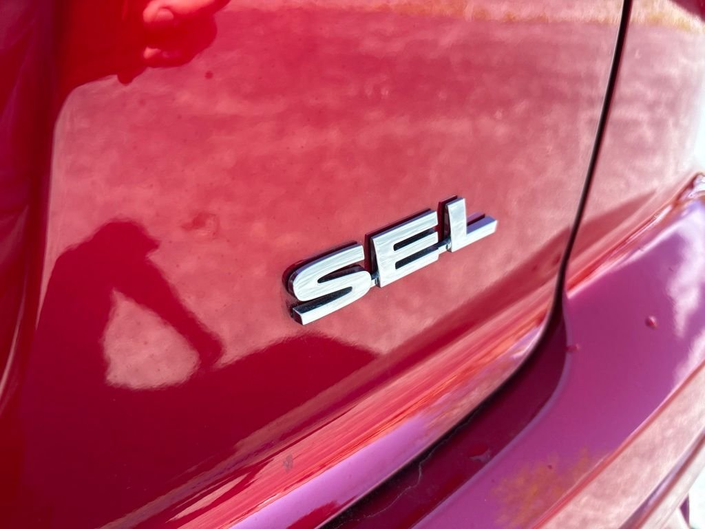 Used 2024 Red Mitsubishi SEL image 28