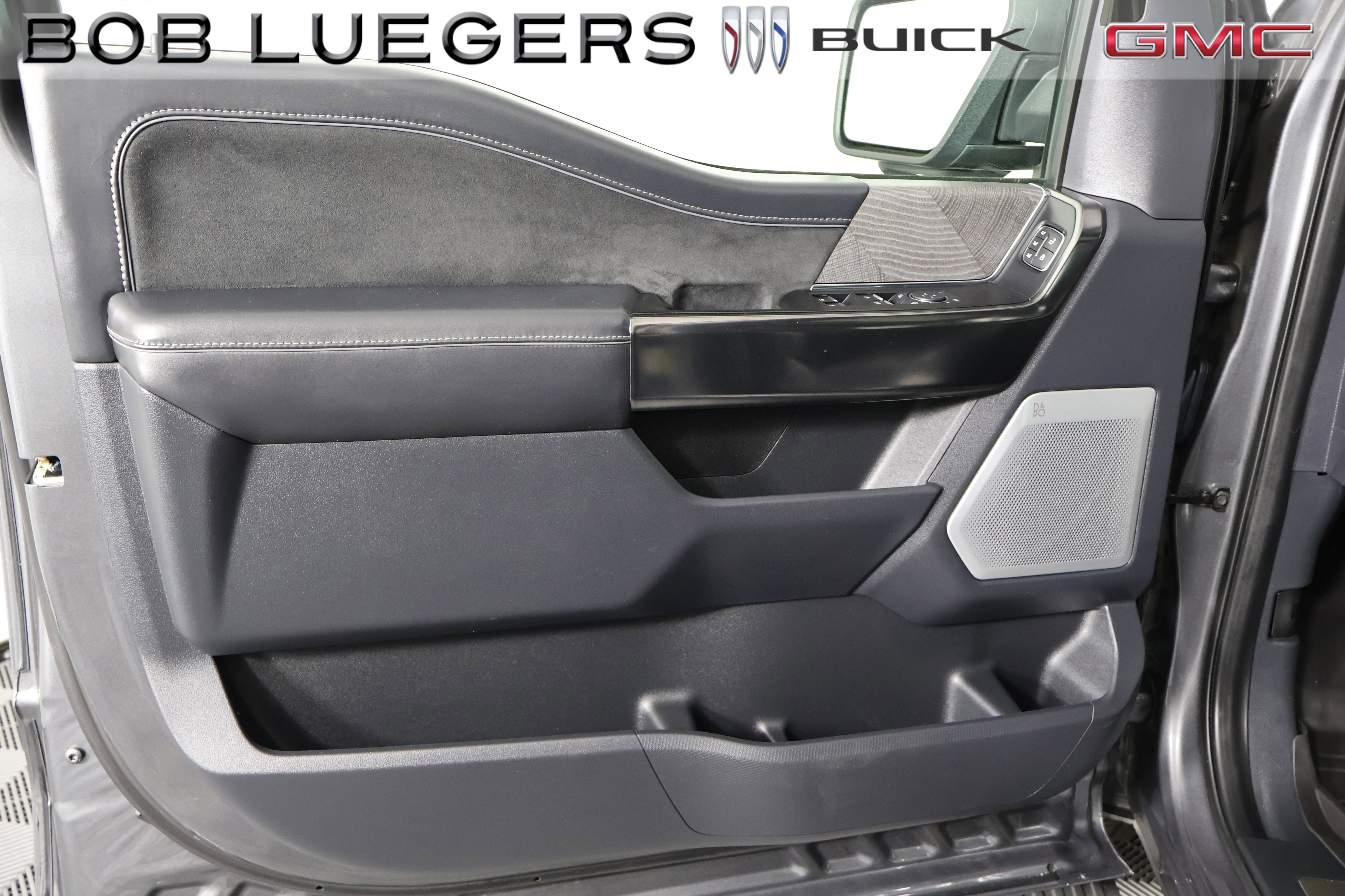 2023 Ford F-150 Platinum - Photo 17
