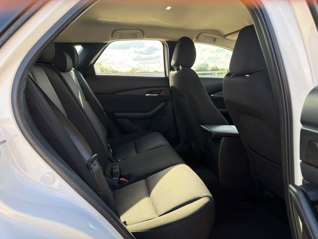 Used 2022 White Mazda 2.5 S image 27