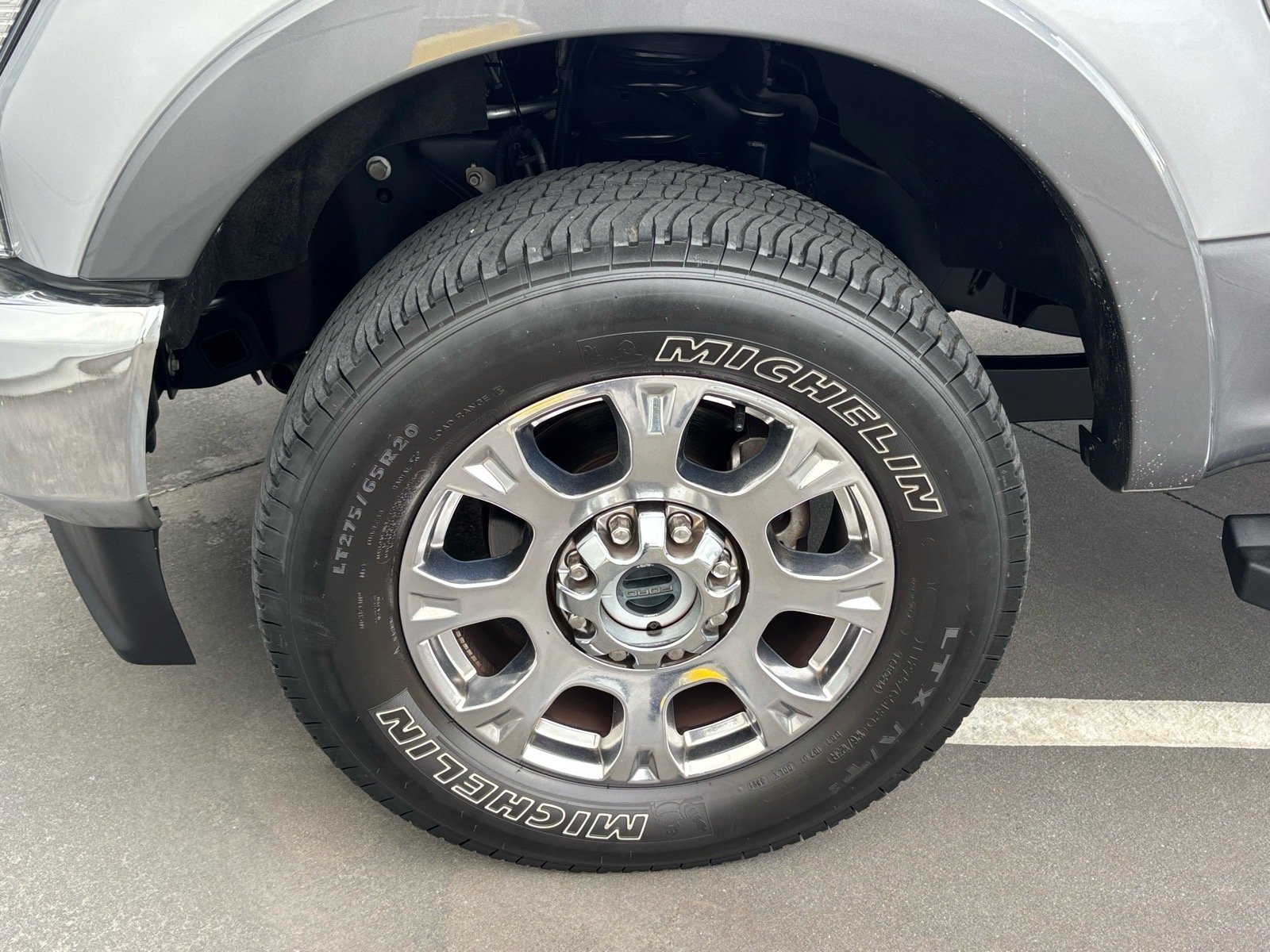 Used 2022 Iconic Silver Ford Lariat image 5