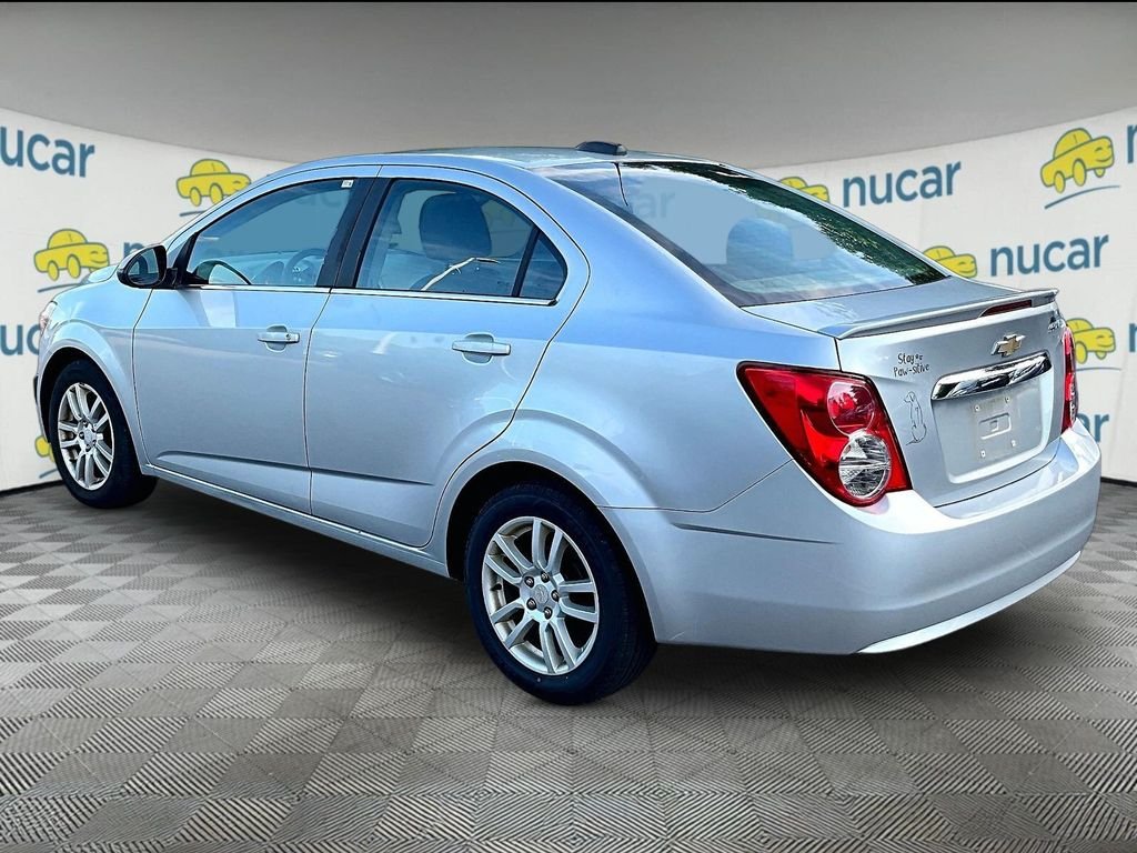 Used 2016 Silver Chevrolet LT image 5