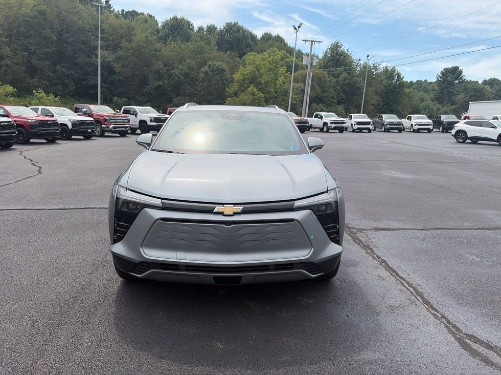 Used 2024 Sterling Gray Metallic Chevrolet LT image 3