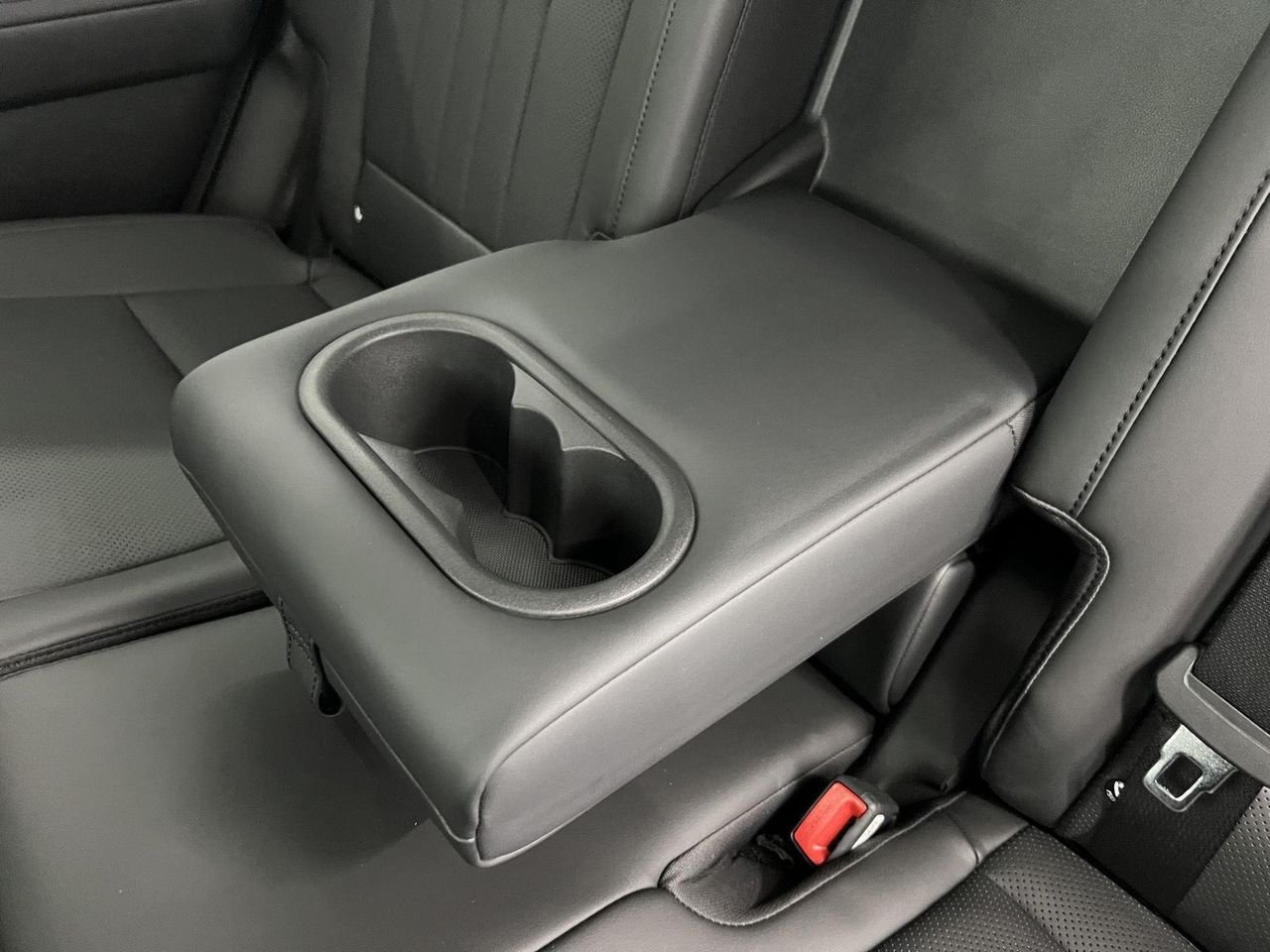 New 2026 Atlantis Blue Hyundai SEL AWD image 24