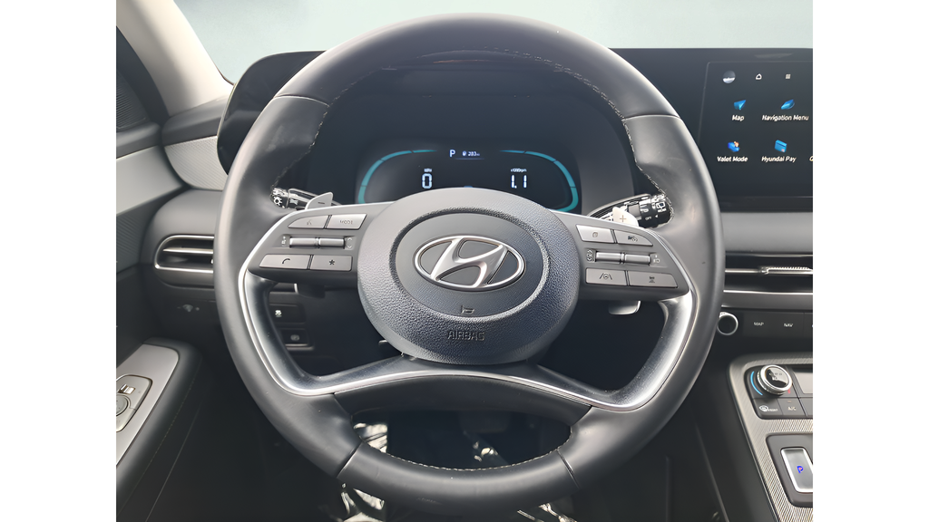 Used 2023 Burgundy Hyundai SEL image 18