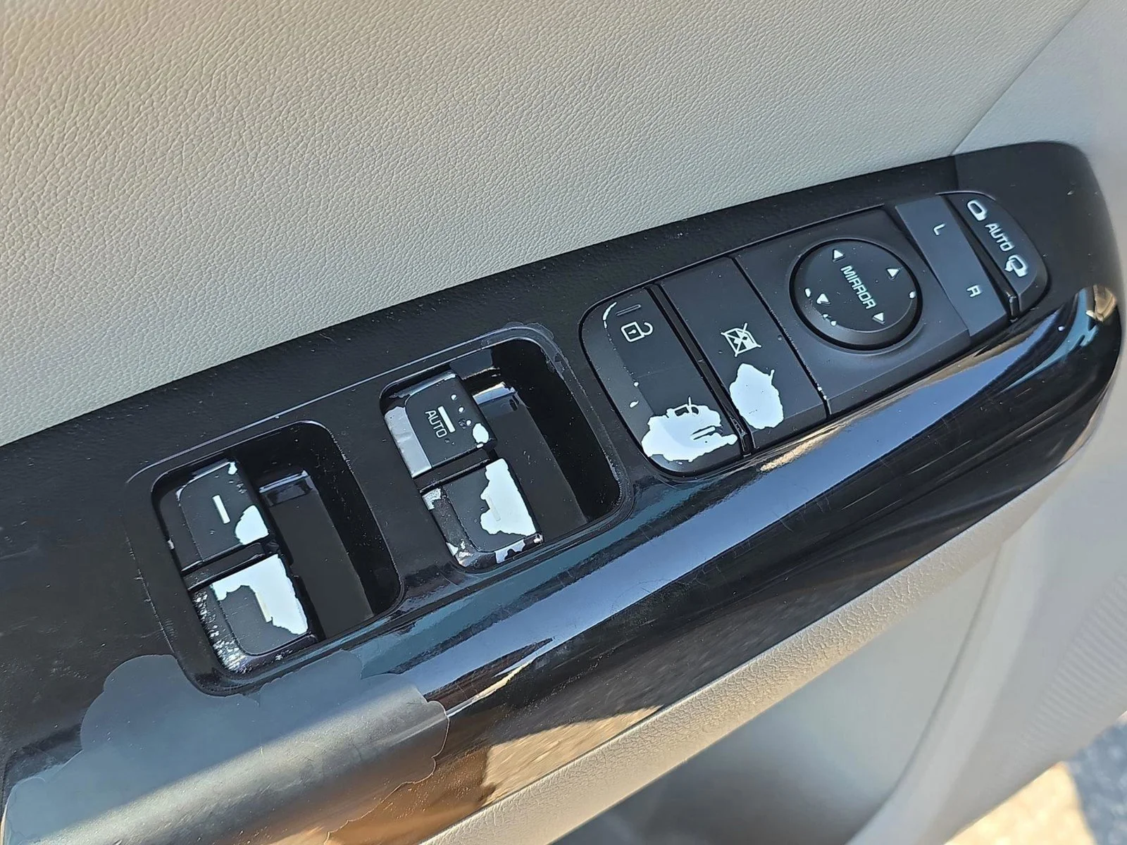 Used 2019 Blue Kia EX image 20
