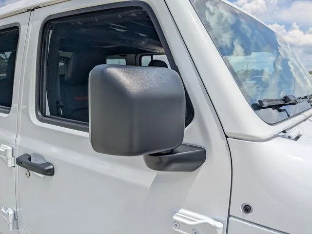 New 2026 White Jeep Rubicon image 11