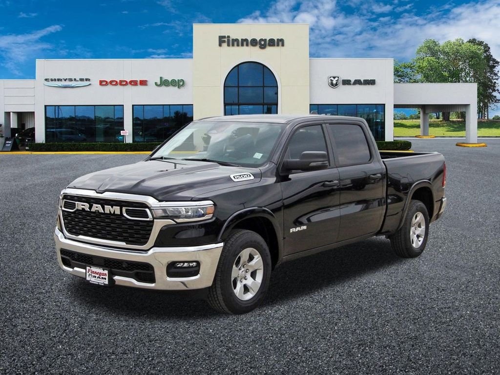 New 2026 Diamond Black Crystal Pearl-Coat Exterior Paint RAM Big Horn/Lone Star image 3