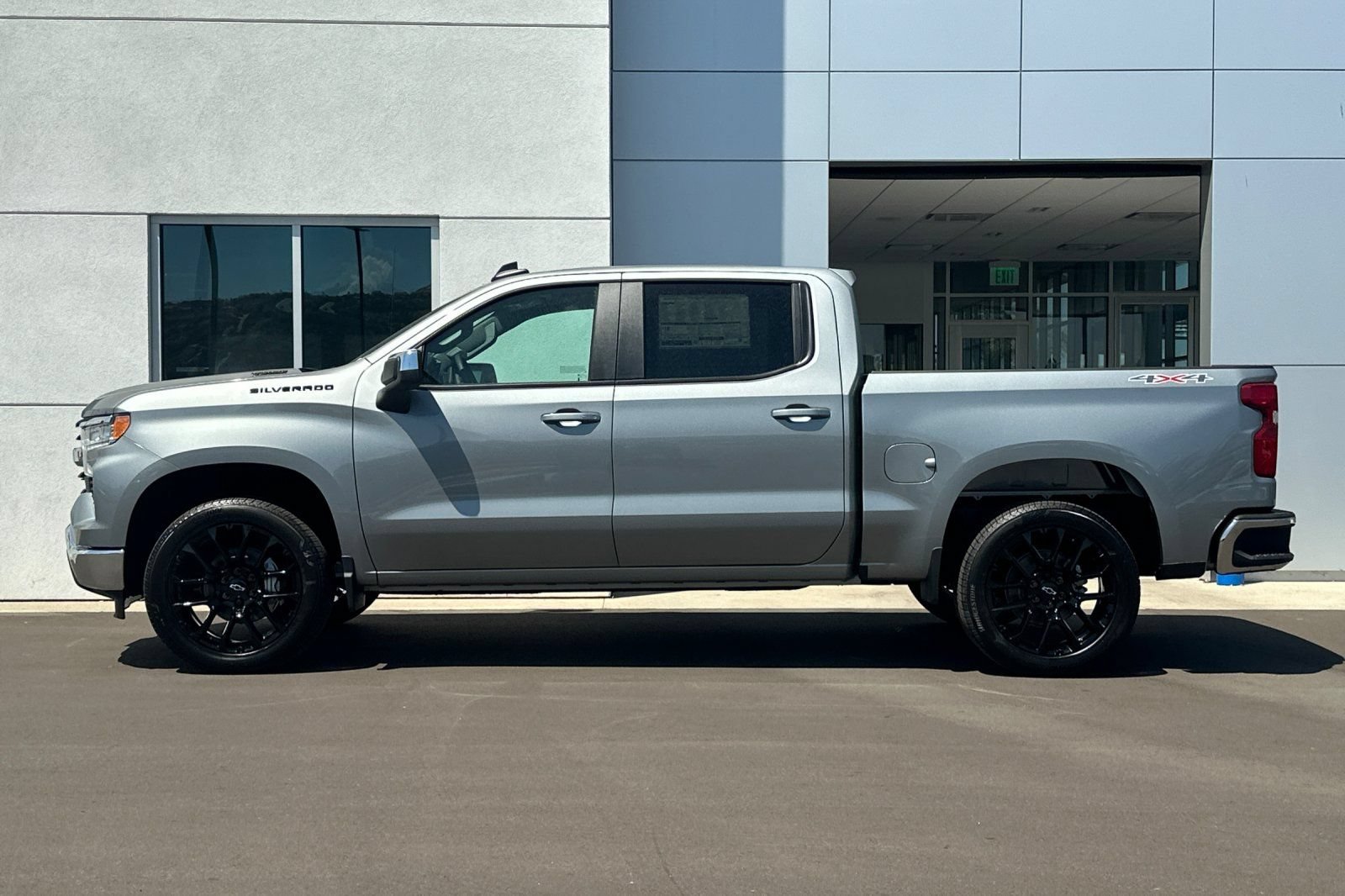 2026 Chevrolet Silverado 1500 LT - Photo 7