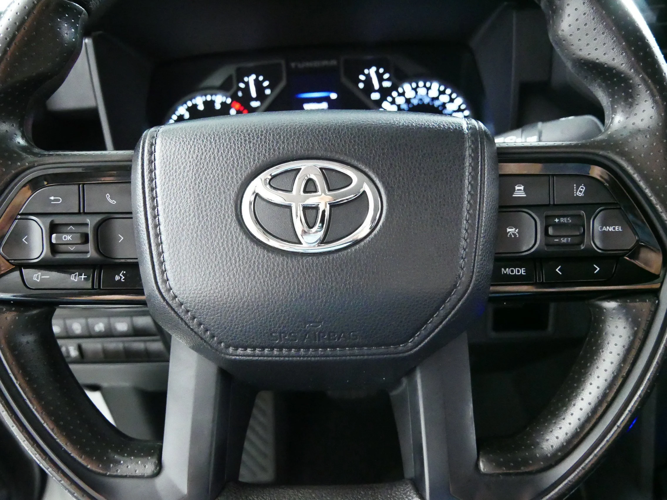 Used 2023 Ice Cap Toyota SR image 25