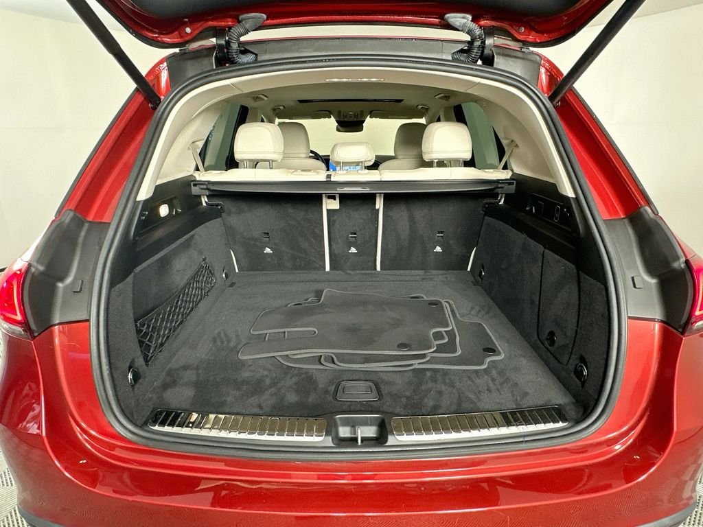 Certified Used 2022 Red Mercedes-Benz GLE 450 image 27