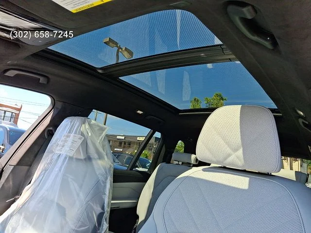 New 2027 Alpine White BMW xDrive40i image 13