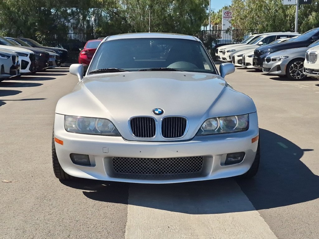 Used 2002  BMW 3.0i image 4