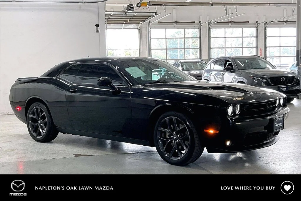 2022 Dodge Challenger SXT