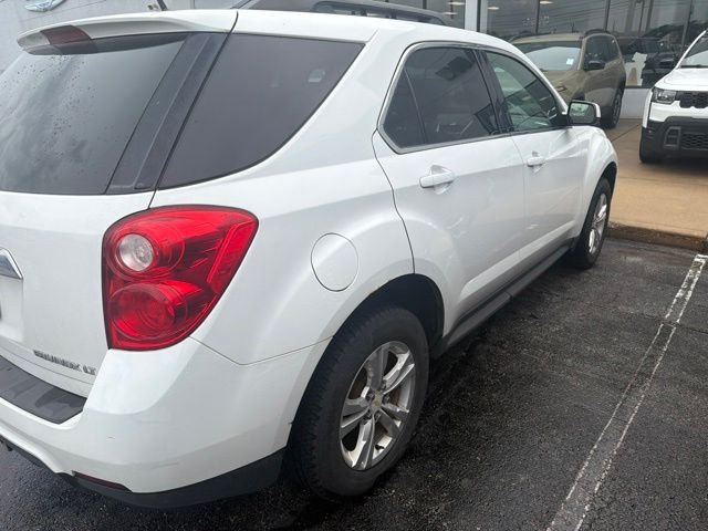 Used 2011 White Chevrolet LT image 8