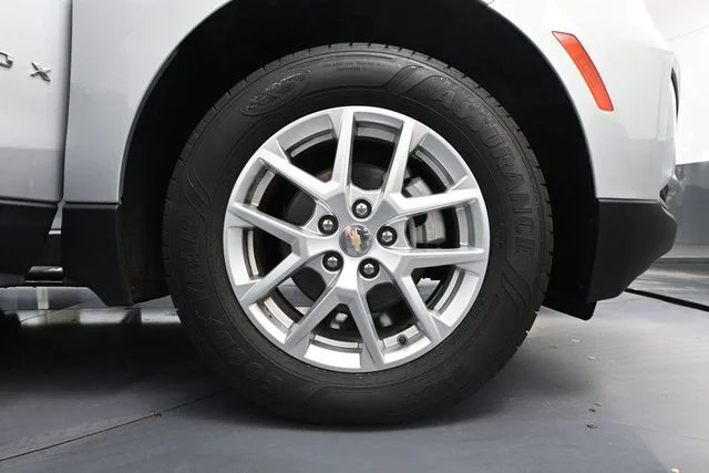 Used 2022 Silver Chevrolet LT image 15