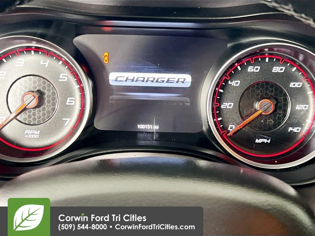 Used 2020 Dodge Charger SXT with VIN 2C3CDXBG3LH117645 for sale in Pasco, WA
