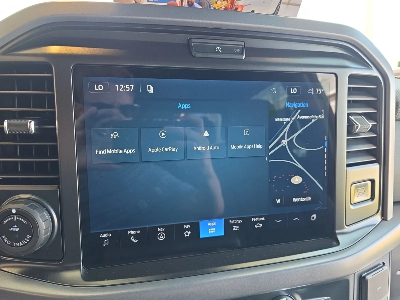 New 2026 Carbonized Gray Metallic Ford XLT image 10