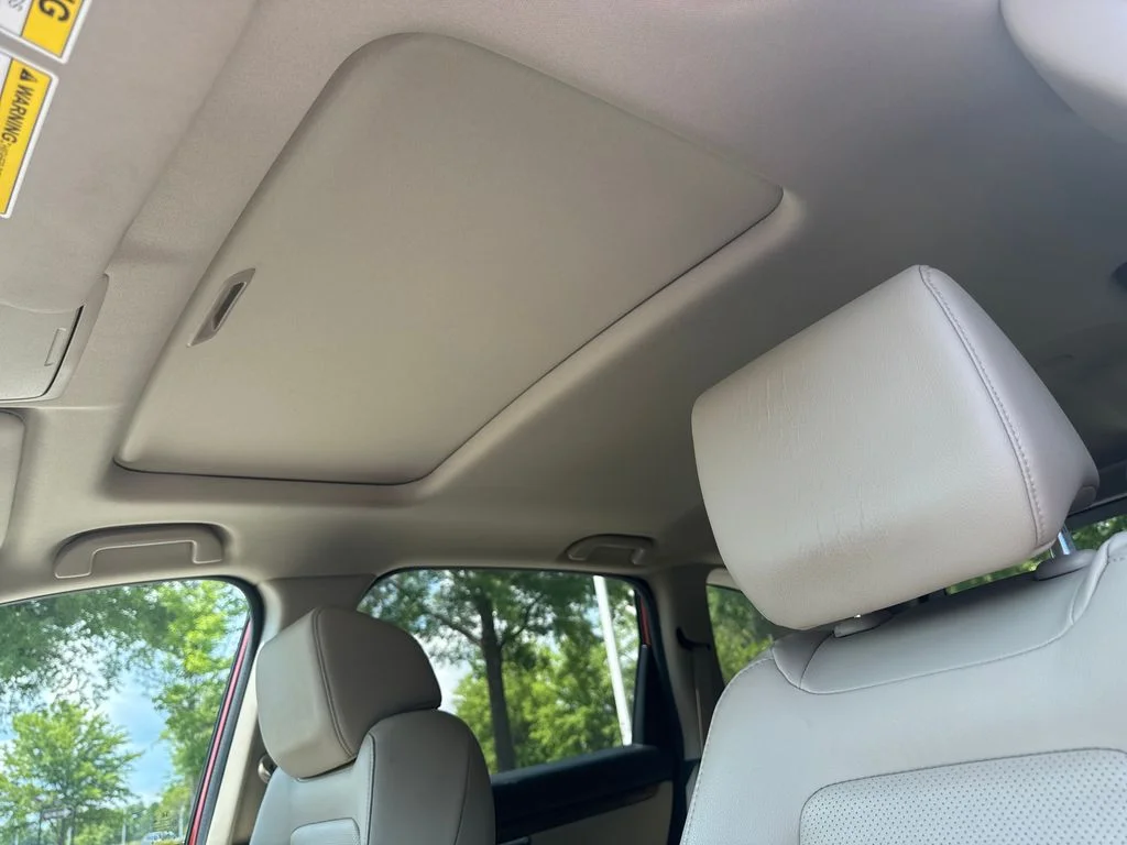Certified Used 2019 Molten Lava Pearl Honda EX-L image 30