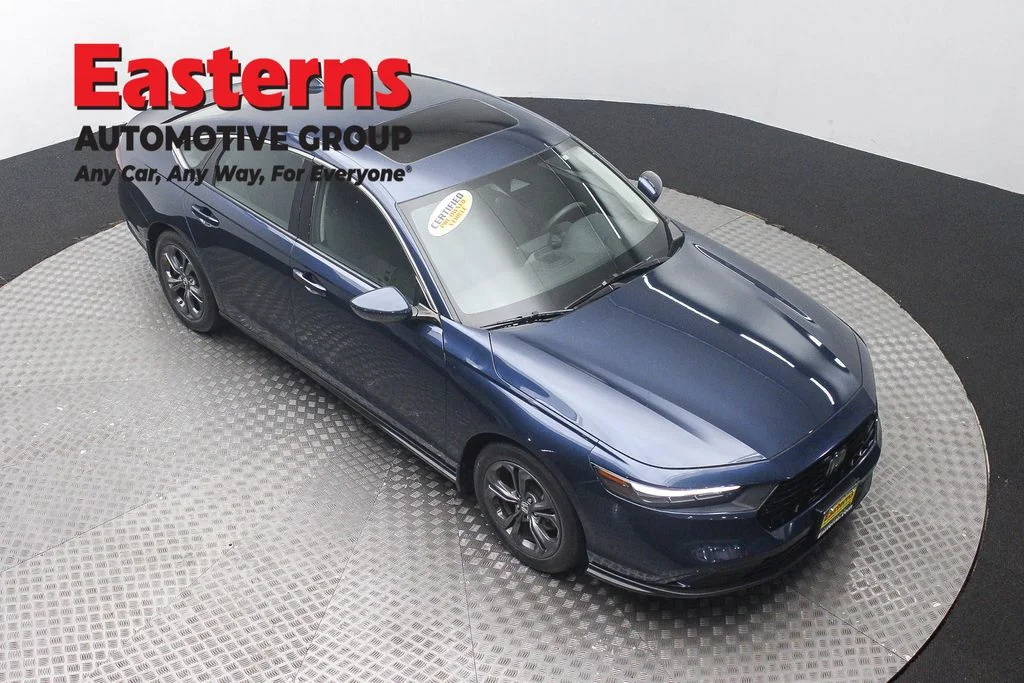 Used 2023 Blue Honda EX image 3