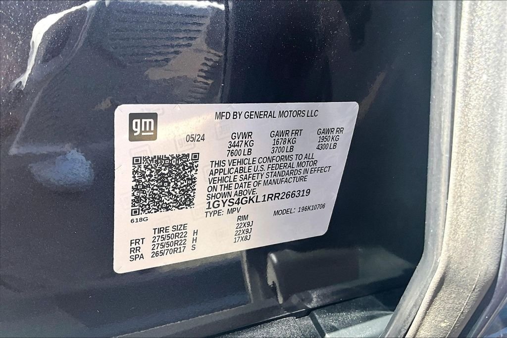 Used 2024 Gray Cadillac Sport Platinum image 35