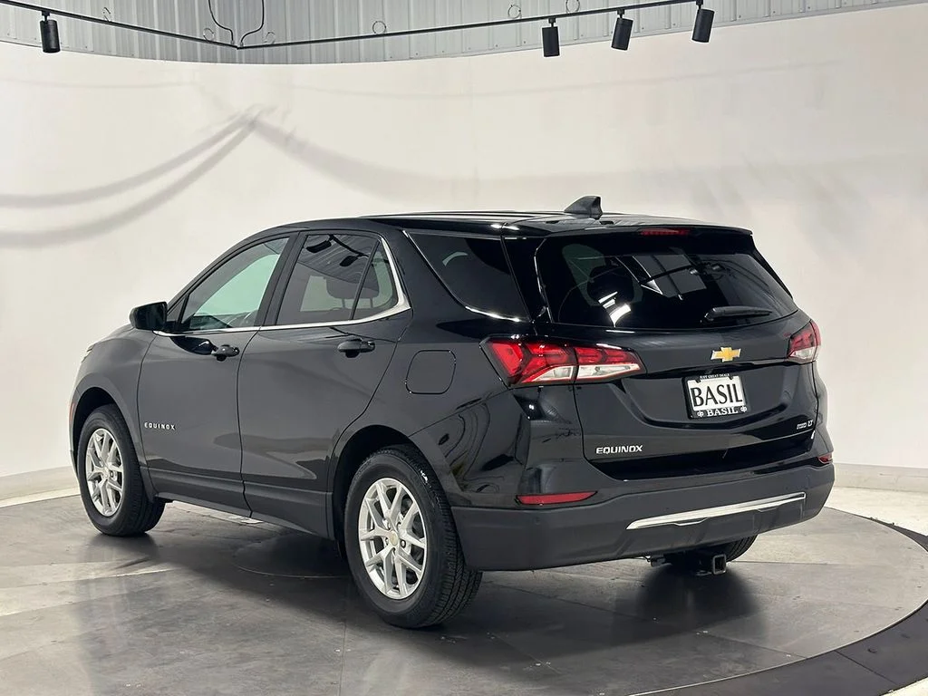 Used 2022 Black Chevrolet LT image 14