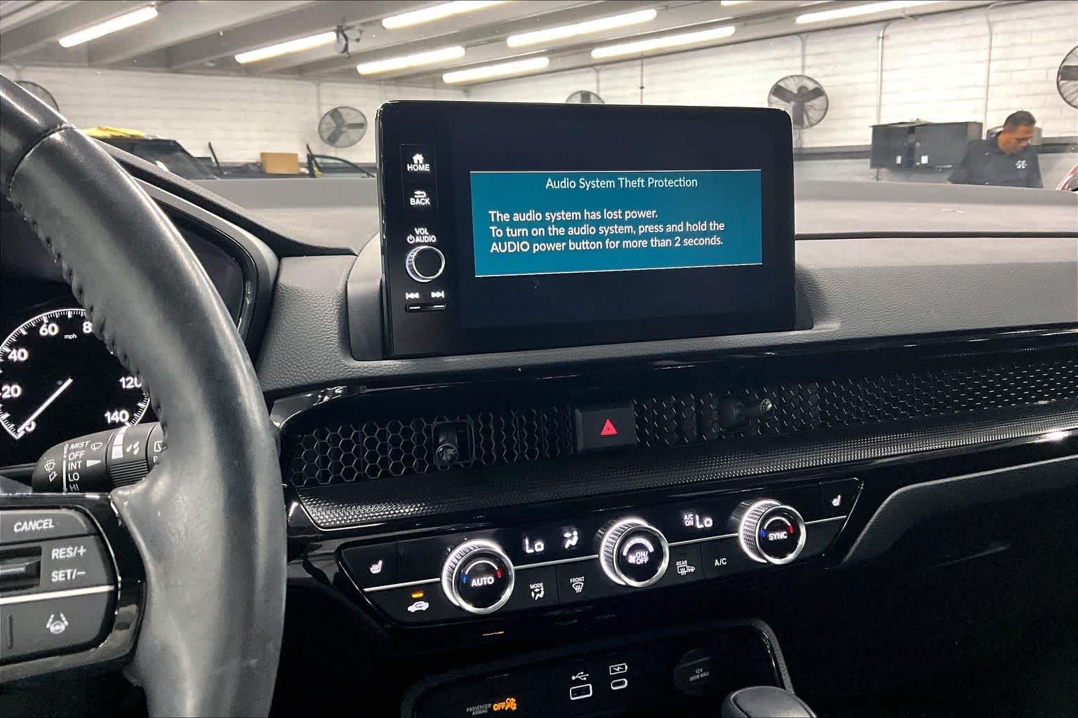 2025 Honda CR-V EX-L - Photo 35