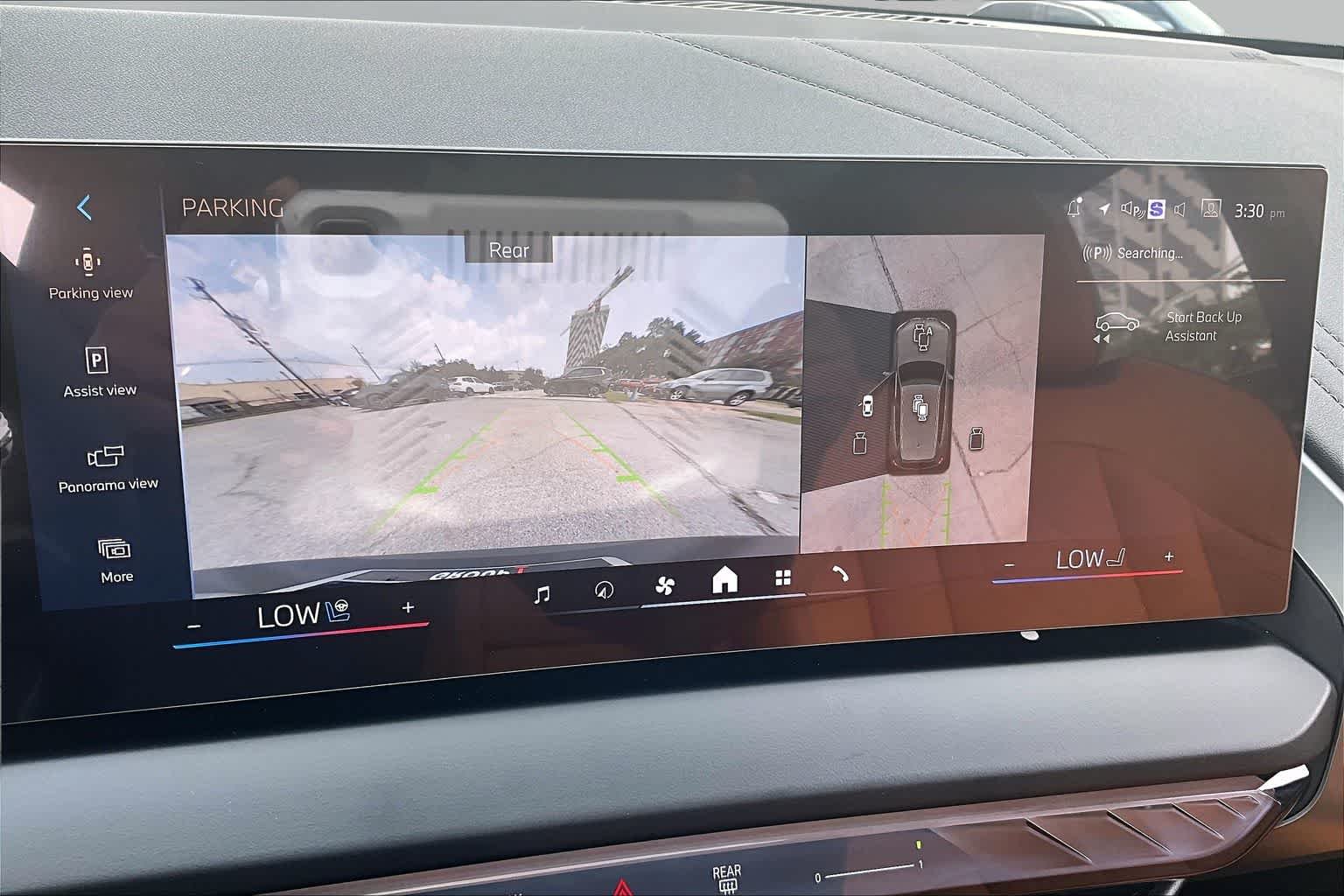 Used 2026 Skyscraper Grey Metallic BMW 30 xDrive image 25