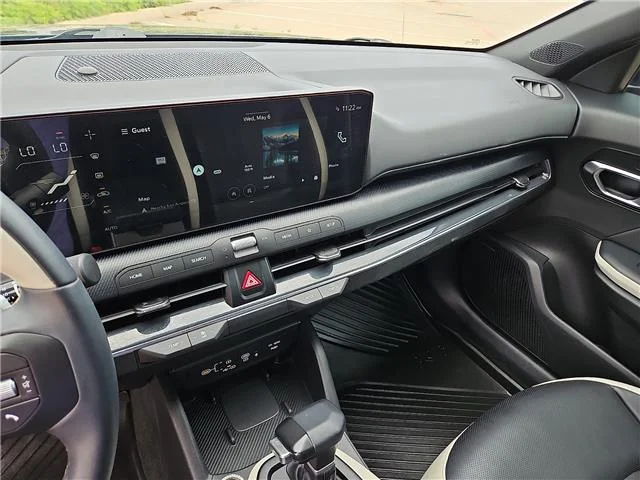 Used 2025 Aurora Black Pearl KIA GT-Line (IVT) image 17