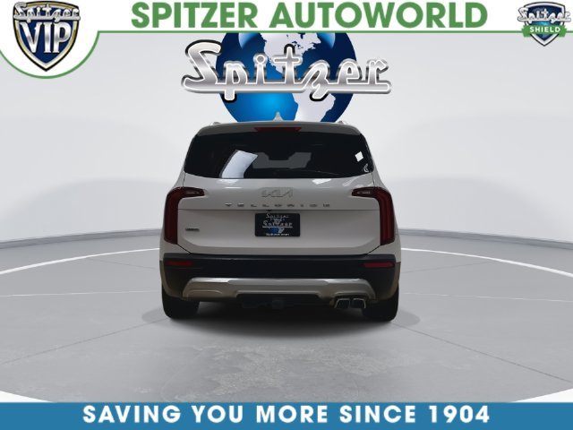 Used 2022 White Kia SX image 9