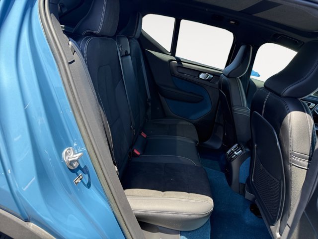 Used 2023 Blue Metallic Volvo Twin Plus image 18