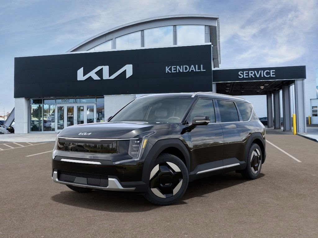 New 2026 Black Kia Wind image 1