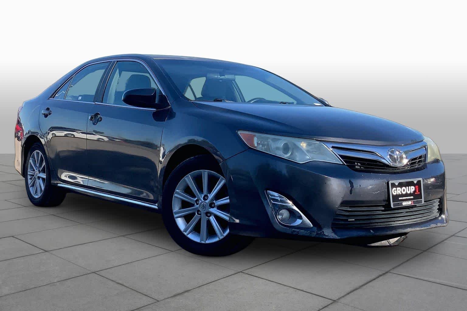 Used 2012 Magnetic Gray Metallic Toyota XLE image 2
