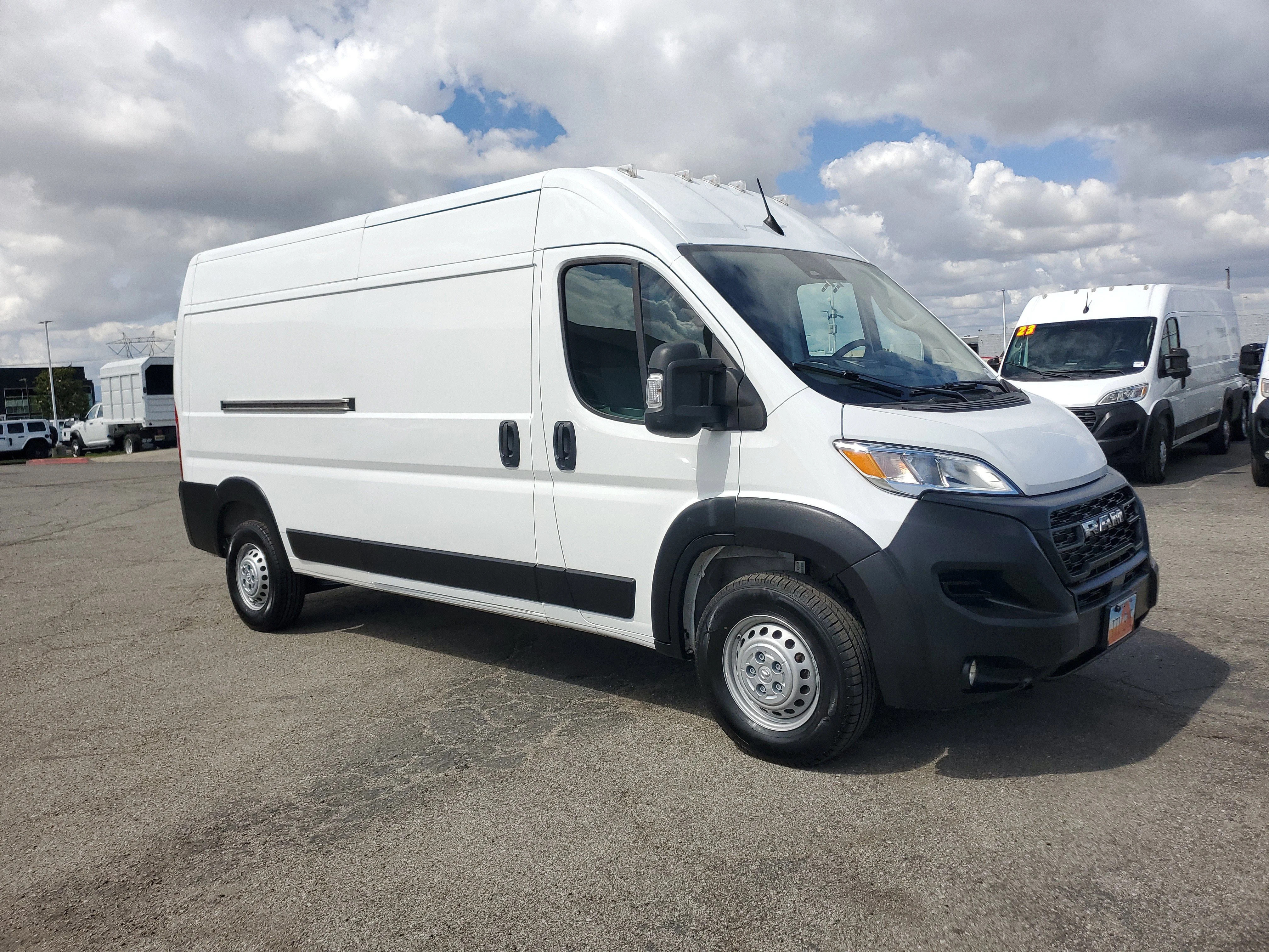 Used 2025 White Ram High Roof image 26